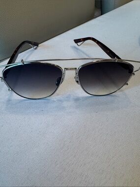 Christian Dior Aviator Sunglasses with Gradient Black Lenses